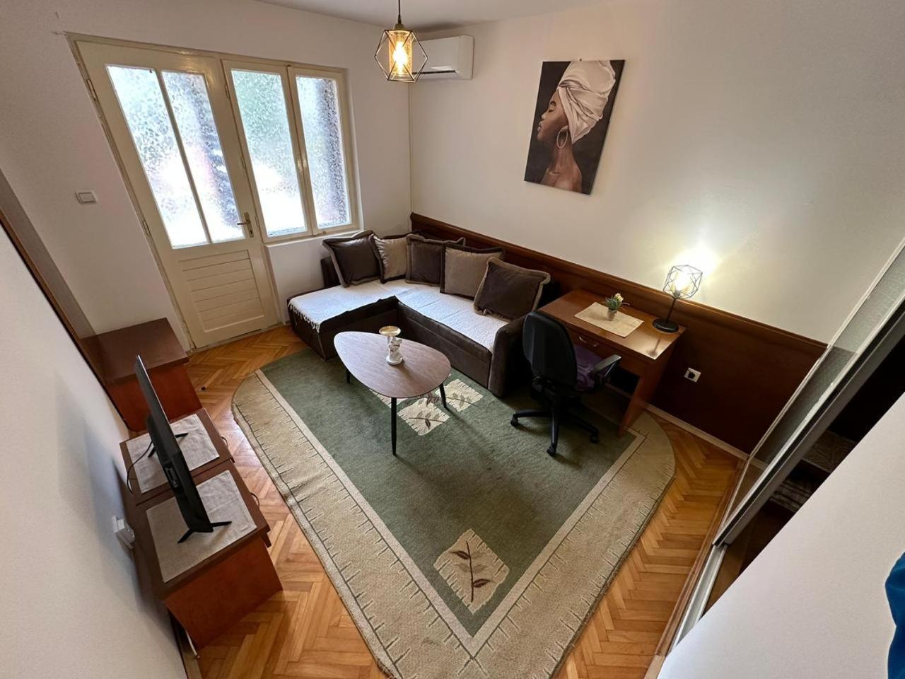 App4 Apartment Budva